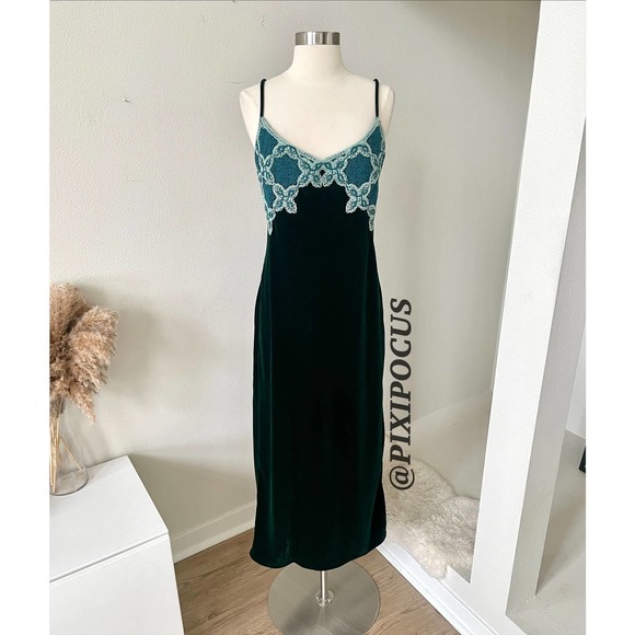 ZARA VELVET + CROCHET MAXI DRESS DARK GREEN / BLUE - Picture 8 of 12